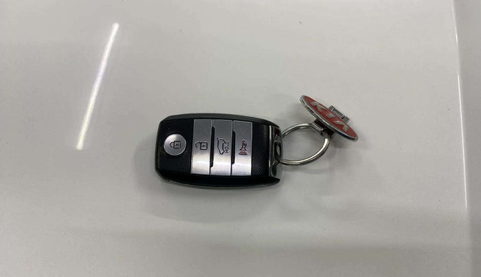 2020 KIA SELTOS GTX PLUS DCT 1.4 PETROL, Petrol, Automatic, 36,950 km, Key Close Up