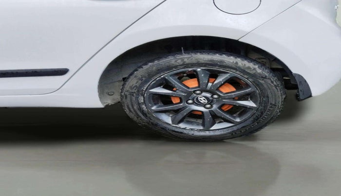 2019 Hyundai Elite i20 SPORTZ PLUS 1.4 CRDI, Diesel, Manual, 1,08,893 km, Left Rear Wheel
