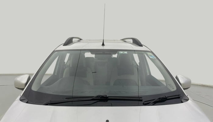 2020 Renault TRIBER RXZ AMT, Petrol, Automatic, 28,638 km, Front Windshield