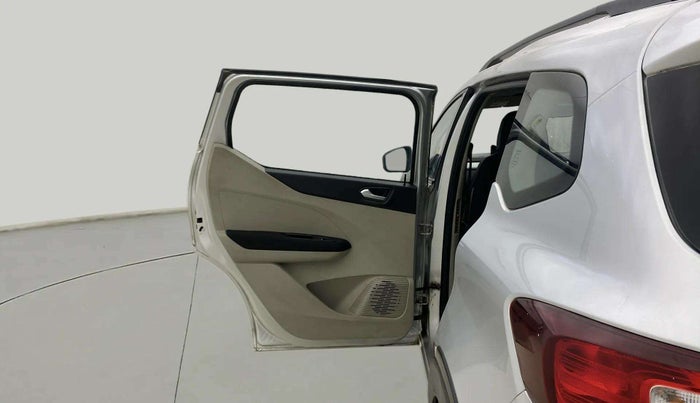 2020 Renault TRIBER RXZ AMT, Petrol, Automatic, 28,638 km, LHS Rear Door