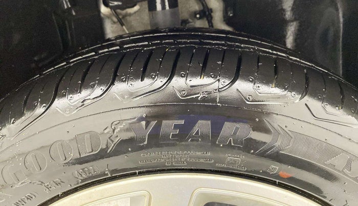 2022 Tata ALTROZ XMA PLUS PETROL, Petrol, Manual, 11,212 km, Right Front Tyre Tread
