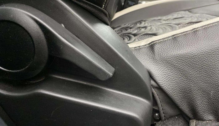 2022 Tata ALTROZ XMA PLUS PETROL, Petrol, Manual, 11,212 km, Driver Side Adjustment Panel