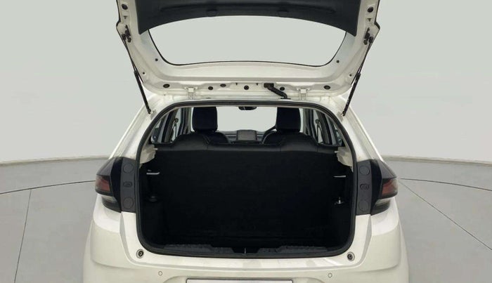 2022 Tata ALTROZ XMA PLUS PETROL, Petrol, Manual, 11,212 km, Boot Open Zoomed View