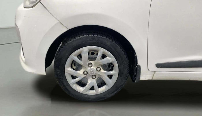 2017 Hyundai Grand i10 SPORTZ (O) 1.2 KAPPA VTVT, Petrol, Manual, 92,154 km, Left Front Wheel