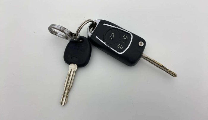 2019 Hyundai Grand i10 SPORTZ 1.2 KAPPA VTVT, Petrol, Manual, 78,225 km, Key Close Up