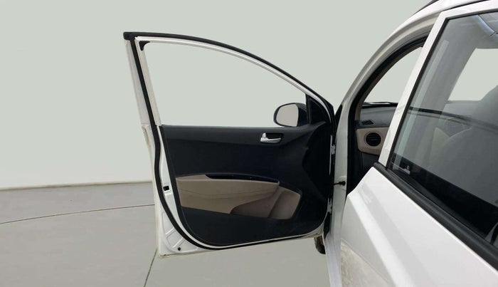 2019 Hyundai Grand i10 SPORTZ 1.2 KAPPA VTVT, Petrol, Manual, 78,225 km, LHS Front Door