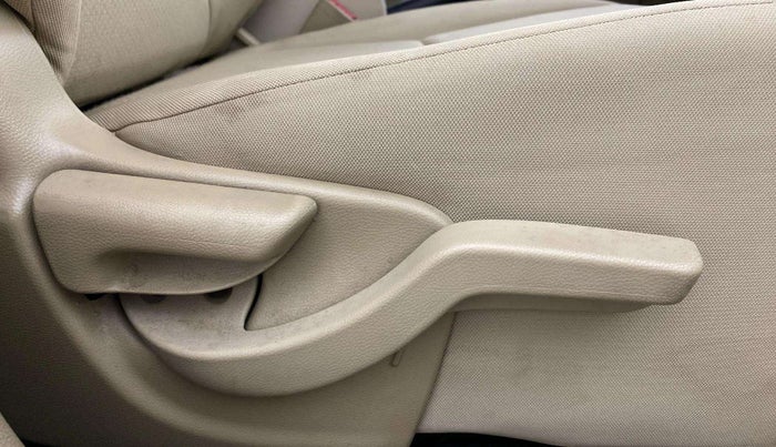 2017 Honda Amaze 1.2L I-VTEC S, Petrol, Manual, 60,075 km, Driver Side Adjustment Panel