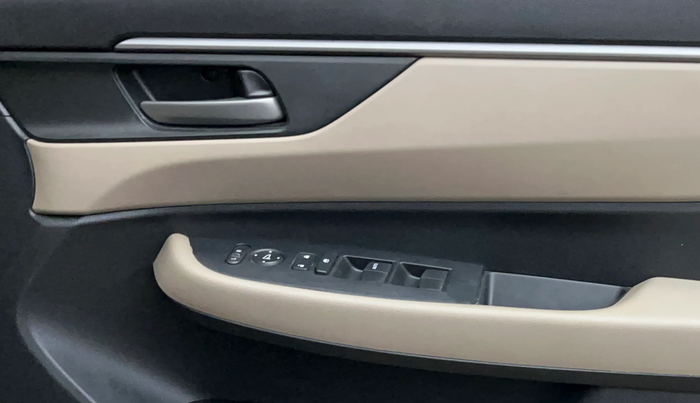 2023 Honda ELEVATE V CVT, Petrol, Automatic, 23,955 km, Driver Side Door Panels Control