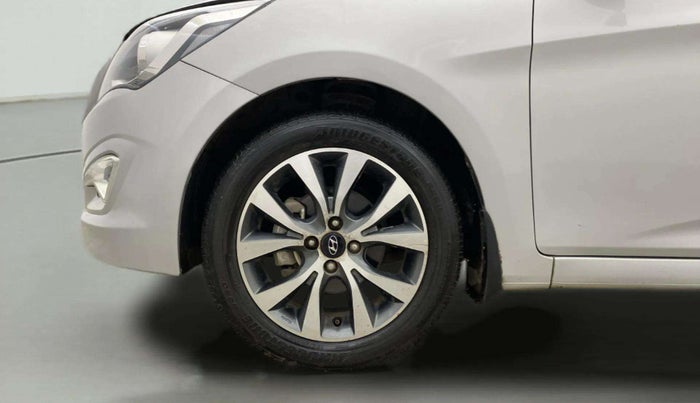 2015 Hyundai Verna FLUIDIC 4S 1.6 VTVT S(O), Petrol, Manual, 27,938 km, Left Front Wheel