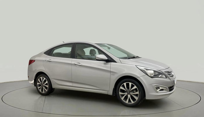 2015 Hyundai Verna FLUIDIC 4S 1.6 VTVT S(O), Petrol, Manual, 27,938 km, Right Front Diagonal