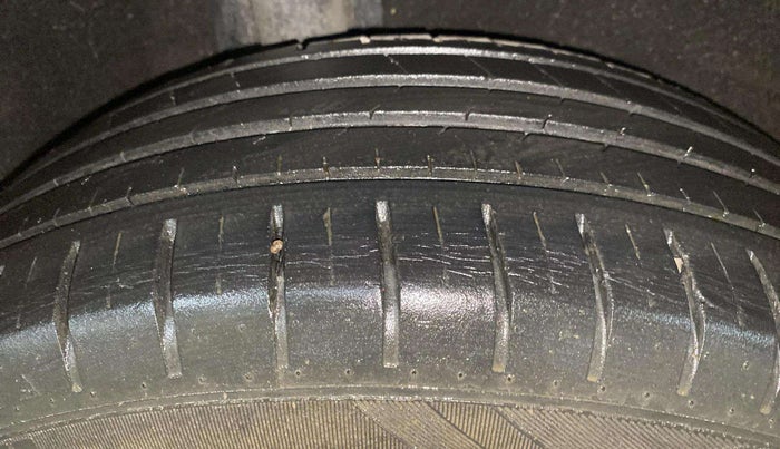 2019 Maruti Baleno ALPHA CVT PETROL 1.2, Petrol, Automatic, 39,973 km, Right Rear Tyre Tread