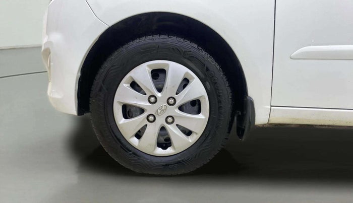 2013 Hyundai i10 ASTA 1.2 AT SUNROOF, Petrol, Automatic, 31,273 km, Left Front Wheel