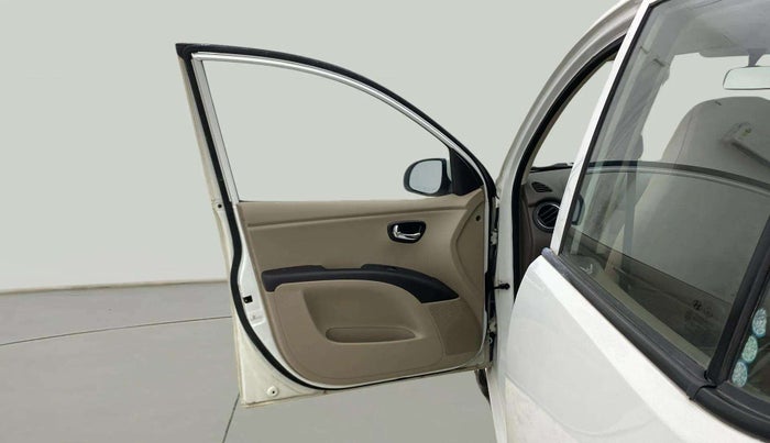 2013 Hyundai i10 ASTA 1.2 AT SUNROOF, Petrol, Automatic, 31,273 km, LHS Front Door