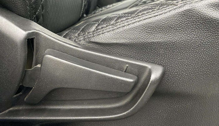 2021 Maruti S PRESSO VXI+, Petrol, Manual, 29,275 km, Driver Side Adjustment Panel