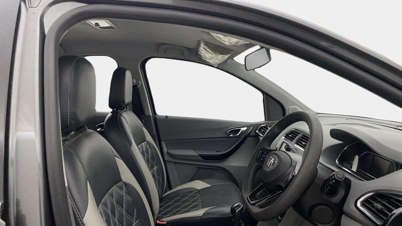 2021 Tata TIGOR XZ PLUS PETROL, Petrol, Manual, 36,866 km, Right Side Front Door Cabin