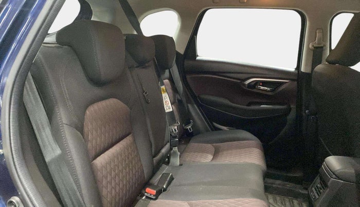 2023 Maruti Grand Vitara SIGMA SMART HYBRID, Petrol, Manual, 17,484 km, Right Side Rear Door Cabin