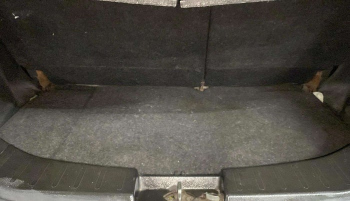 2013 Maruti Wagon R 1.0 VXI, Petrol, Manual, 21,287 km, Boot Inside