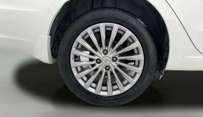2017 Maruti Ciaz ALPHA 1.4 PETROL, Petrol, Manual, 75,643 km, Right Rear Wheel