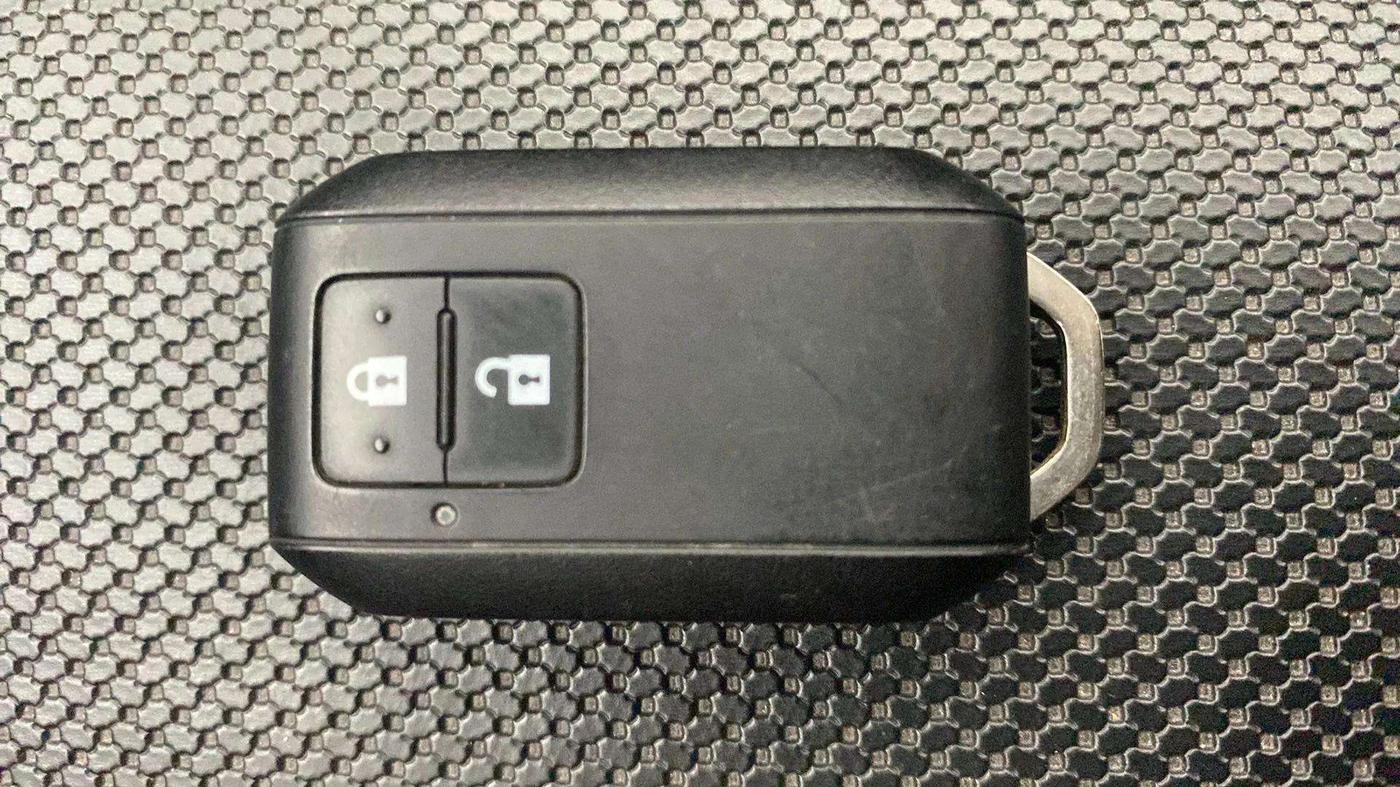 2021 Maruti Baleno ZETA PETROL 1.2, Petrol, Manual, 22,218 km, Key Close Up