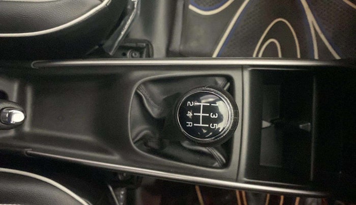 2021 Maruti Baleno ZETA PETROL 1.2, Petrol, Manual, 22,134 km, Gear Lever