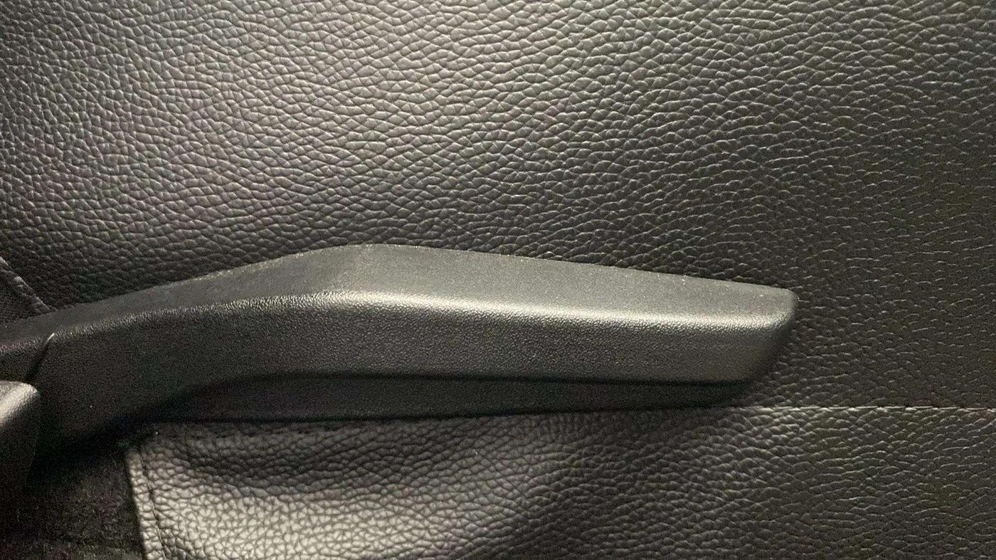 2021 Maruti Baleno ZETA PETROL 1.2, Petrol, Manual, 22,218 km, Driver Side Adjustment Panel