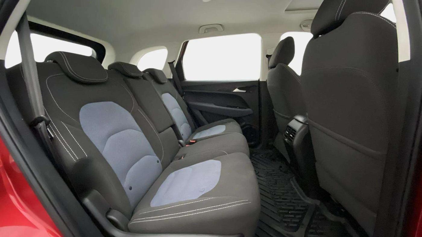 2021 MG HECTOR SHINE 1.5 PETROL TURBO MT, Petrol, Manual, 21,617 km, Right Side Rear Door Cabin