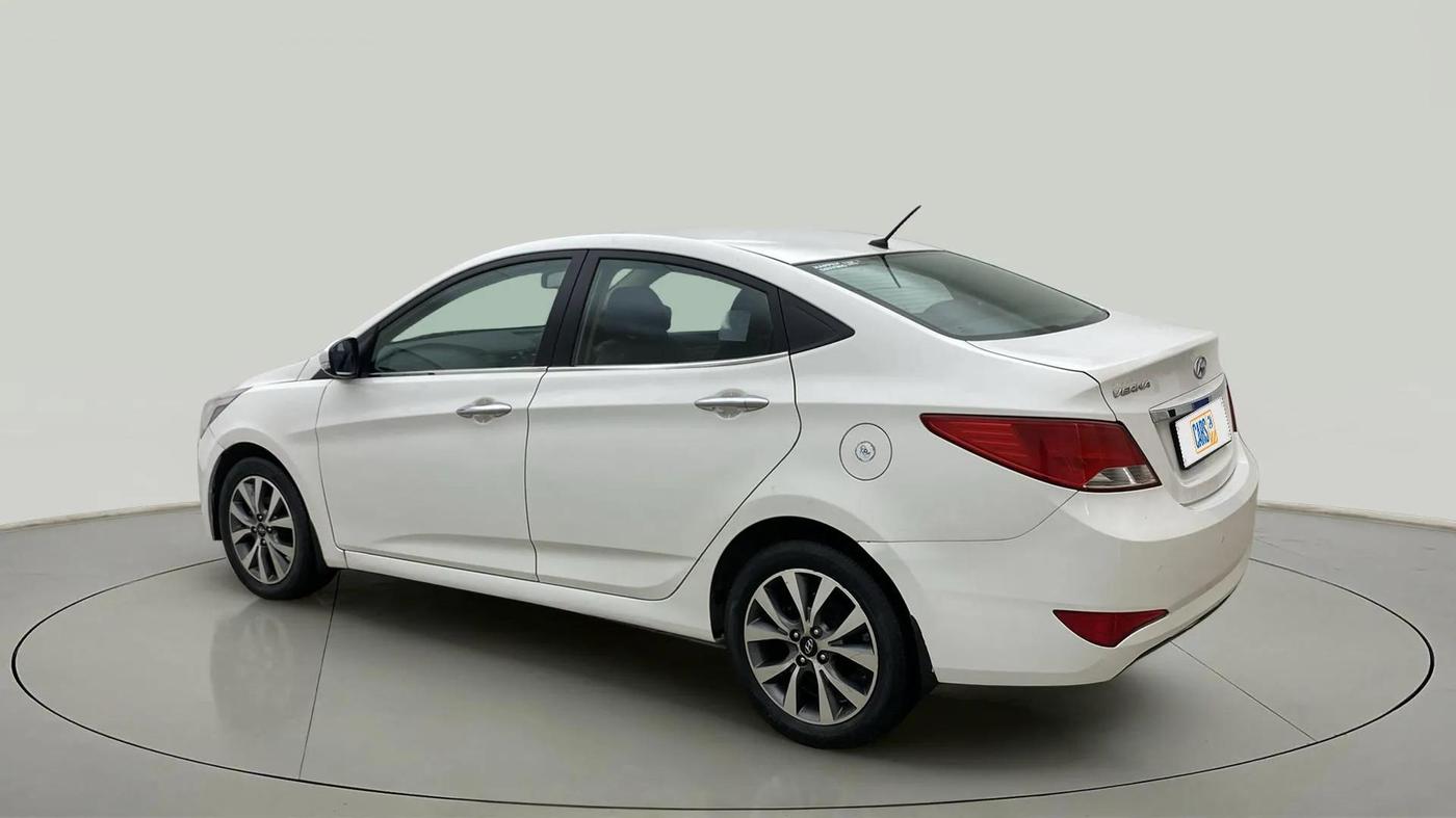 2015 Hyundai Verna FLUIDIC 1.6 CRDI S(O) 4S, Diesel, Manual, 76,187 km, Left Back Diagonal
