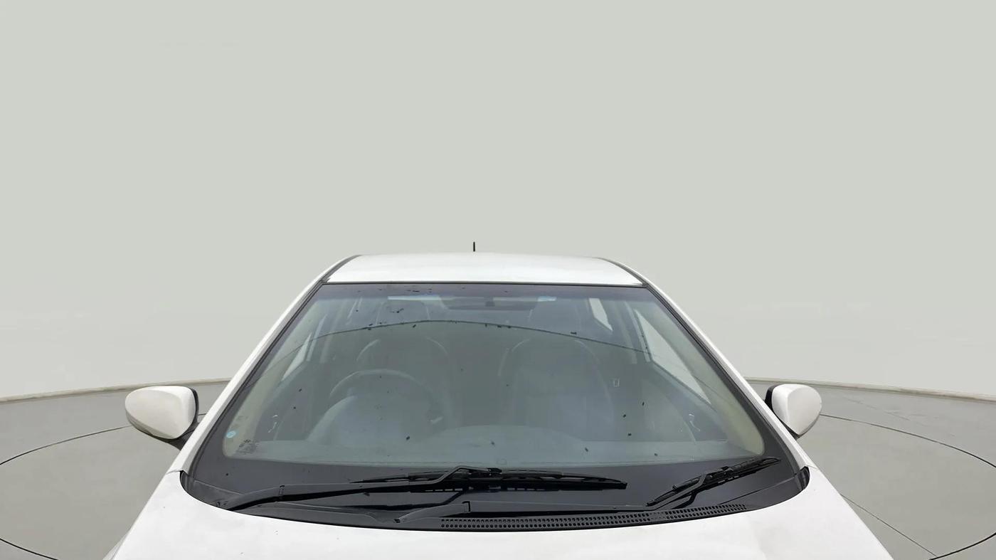 2015 Hyundai Verna FLUIDIC 1.6 CRDI S(O) 4S, Diesel, Manual, 76,187 km, Front Windshield
