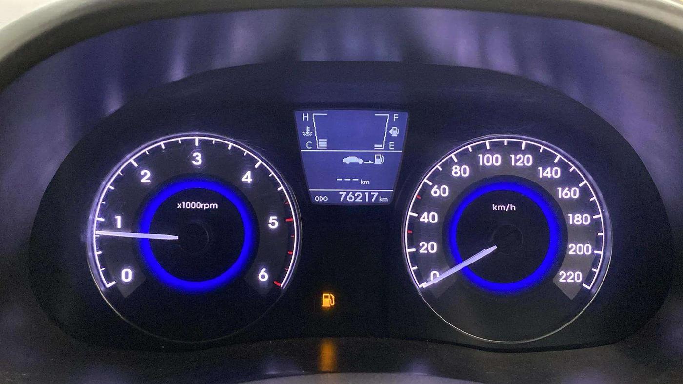 2015 Hyundai Verna FLUIDIC 1.6 CRDI S(O) 4S, Diesel, Manual, 76,187 km, Odometer Image