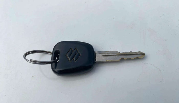 2017 Maruti Alto 800 LXI, Petrol, Manual, 78,844 km, Key Close Up
