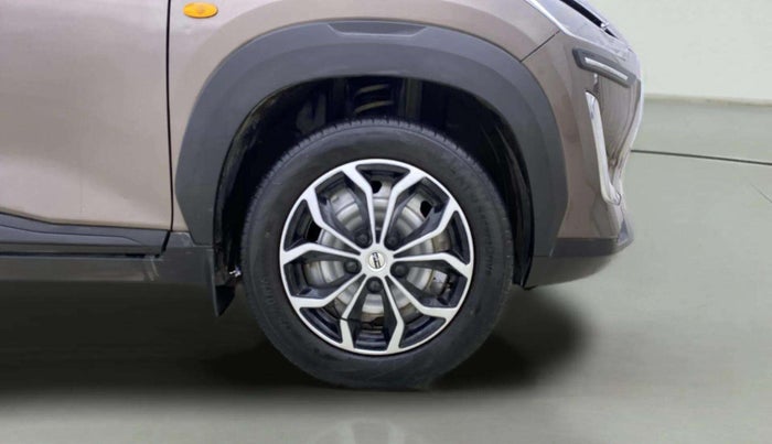 2022 Nissan MAGNITE XE, Petrol, Manual, 13,464 km, Right Front Wheel