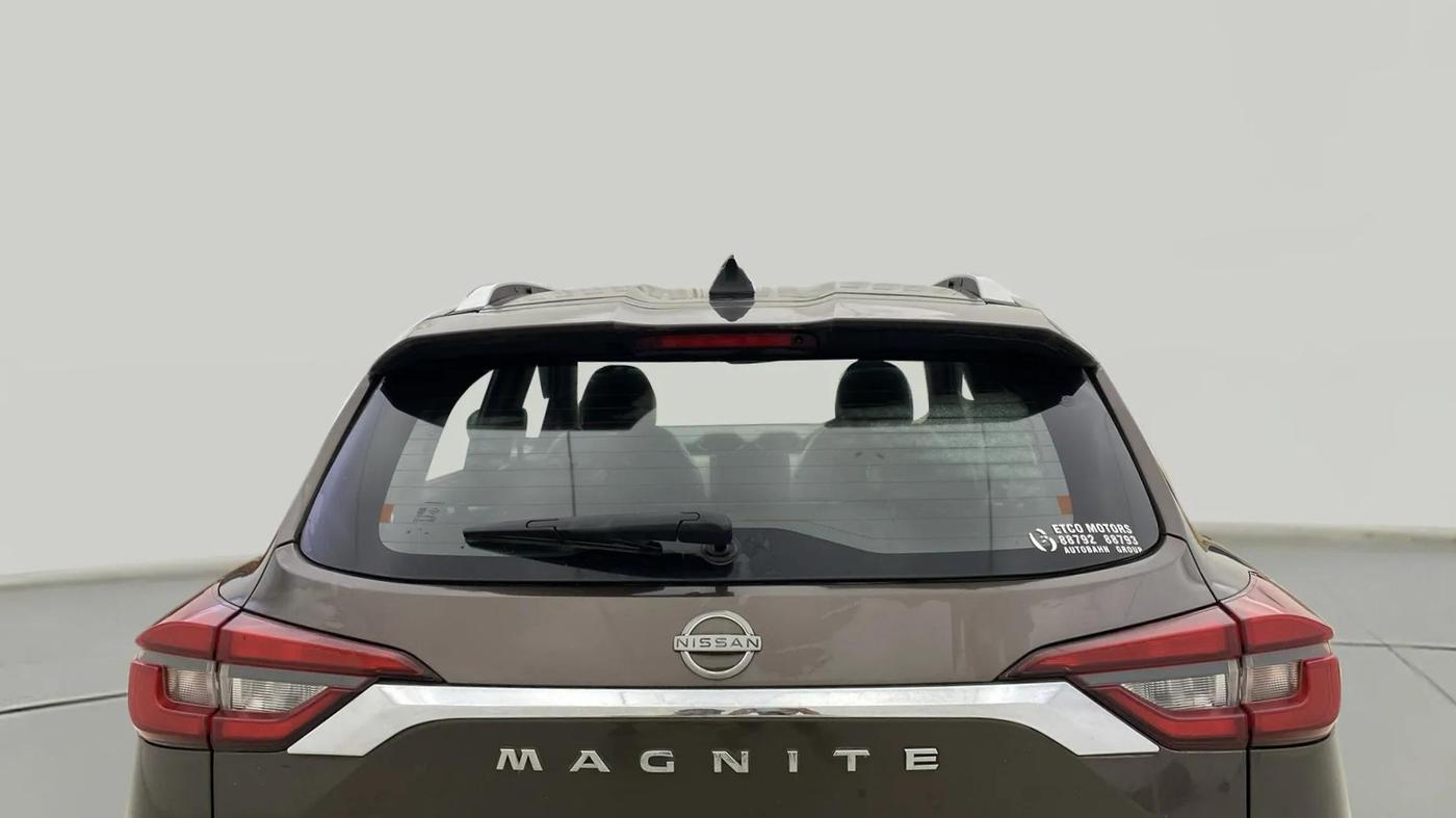 2022 Nissan MAGNITE XE, Petrol, Manual, 13,520 km, Rear Windshield