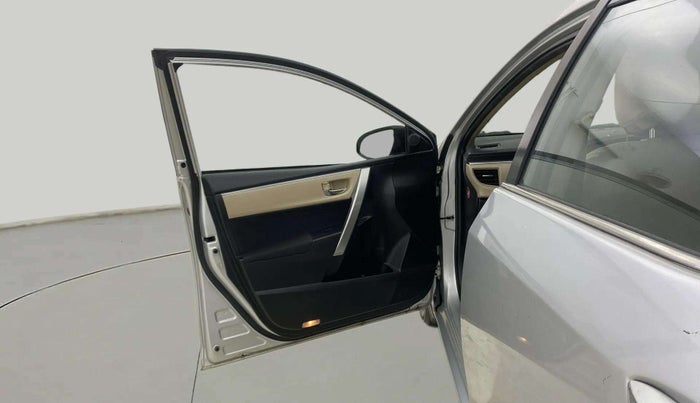 2016 Toyota Corolla Altis G CVT PETROL, Petrol, Automatic, 55,590 km, LHS Front Door