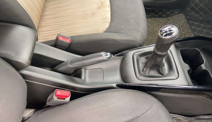 2023 Toyota Glanza G E-CNG, CNG, Manual, 78,876 km, Gear Lever