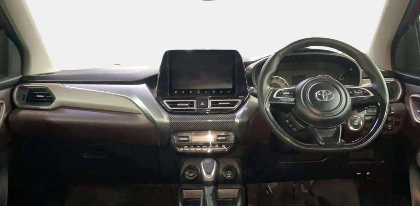 2024 Toyota Urban Cruiser Taisor V 1.0 Petrol AT, Petrol, Automatic, 13,802 km, Dashboard