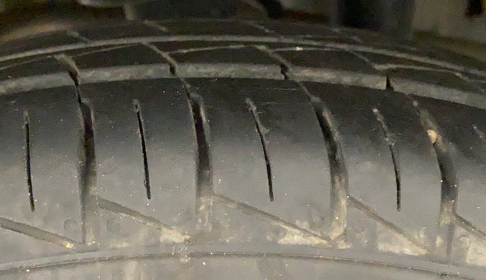 2022 Maruti Alto LXI O, Petrol, Manual, 9,442 km, Right Rear Tyre Tread
