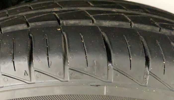 2022 Maruti Alto LXI O, Petrol, Manual, 9,442 km, Left Rear Tyre Tread
