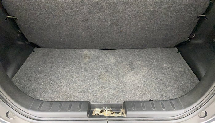2022 Maruti Alto LXI O, Petrol, Manual, 9,442 km, Boot Inside