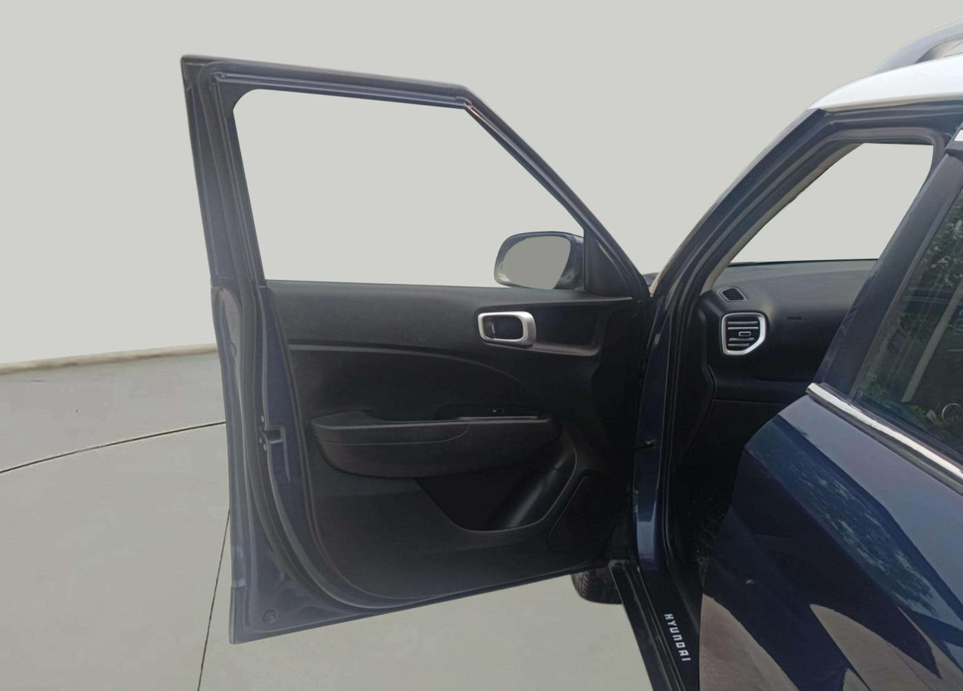 2019 Hyundai VENUE SX 1.4 CRDI, Diesel, Manual, 71,542 km, LHS Front Door