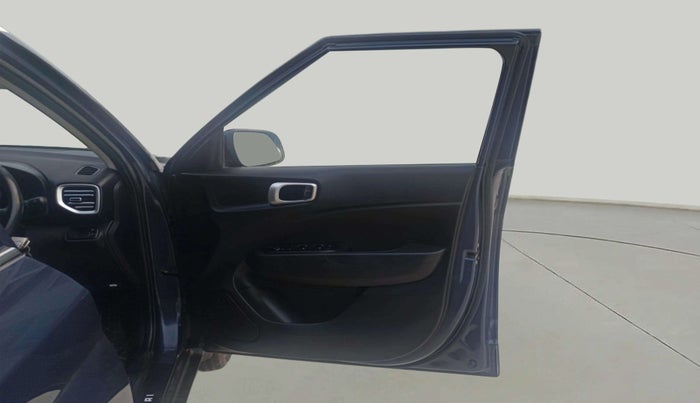 2019 Hyundai VENUE SX 1.4 CRDI, Diesel, Manual, 71,542 km, RHS Front Door