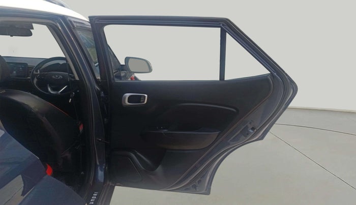 2019 Hyundai VENUE SX 1.4 CRDI, Diesel, Manual, 71,542 km, RHS Rear Door