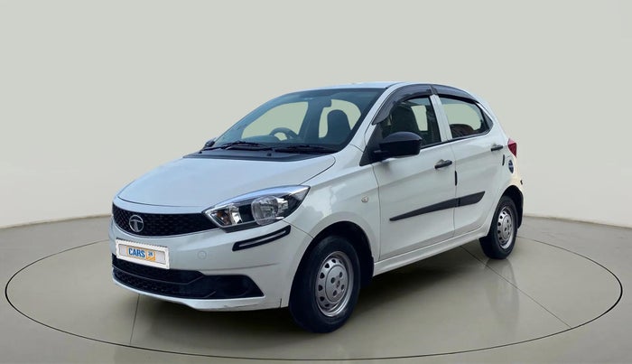 2017 Tata Tiago XM PETROL, Petrol, Manual, 33,373 km, Left Front Diagonal
