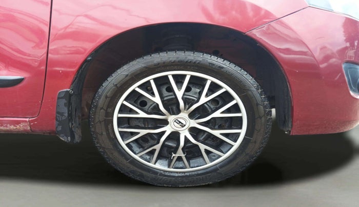 2013 Maruti Wagon R 1.0 VXI, CNG, Manual, 82,632 km, Right Front Wheel