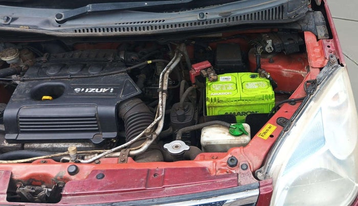 2013 Maruti Wagon R 1.0 VXI, CNG, Manual, 82,632 km, Engine View - Left