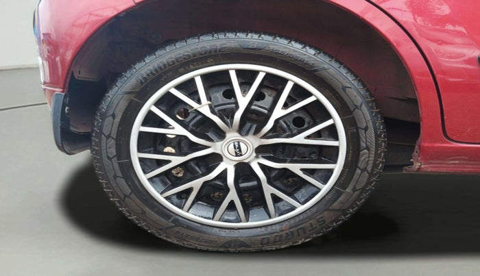 2013 Maruti Wagon R 1.0 VXI, CNG, Manual, 82,632 km, Right Rear Wheel