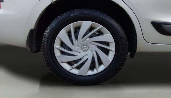 2019 Maruti Ertiga VXI SHVS, Petrol, Manual, 1,08,511 km, Right Rear Wheel
