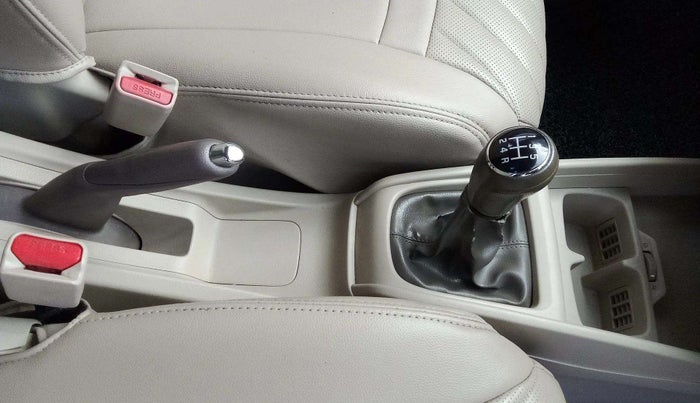 2019 Maruti Ertiga VXI SHVS, Petrol, Manual, 1,08,511 km, Gear Lever