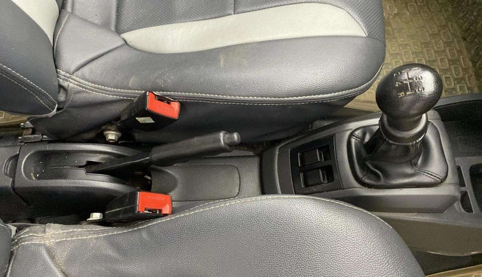 2017 Maruti Alto 800 LXI, Petrol, Manual, 76,233 km, Gear Lever
