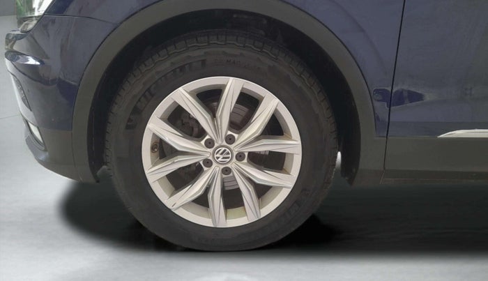 2019 Volkswagen TIGUAN HIGHLINE TDI AT, Diesel, Automatic, 76,175 km, Left Front Wheel
