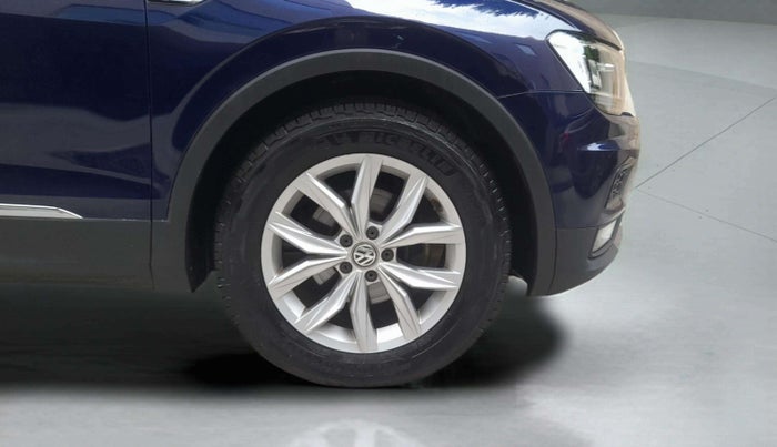 2019 Volkswagen TIGUAN HIGHLINE TDI AT, Diesel, Automatic, 76,175 km, Right Front Wheel